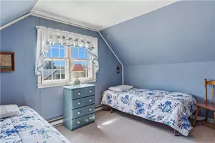25 Westside Rd, South Kingstown, RI 02879 - Photo 16