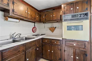 25 Westside Rd, South Kingstown, RI 02879 - Photo 10