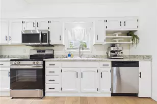 36 Bellevue Ave, North Smithfield, RI 02896 - Photo 18