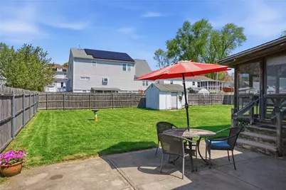 84 West Earle Street, Cumberland, RI 02864 - Photo 28