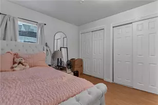 72 Moore St, Central Falls, RI 02863 - Photo 10