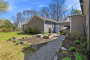188 Post Rd, Westerly, RI 02891 - Photo 10