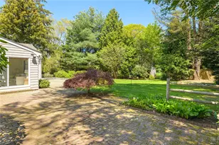 8 Harbour Rd, Barrington, RI 02806 - Photo 42