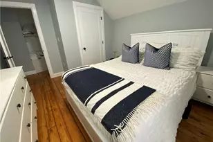 18 Hall Ave, Newport, RI 02840 - Photo 20