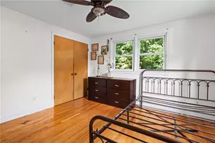 14 Woodhill Dr, Cranston, RI 02920 - Photo 30