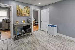 1 Hale St, Providence, RI 02909 - Photo 18