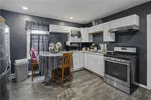 1 Hale St, Providence, RI 02909 - Photo 2
