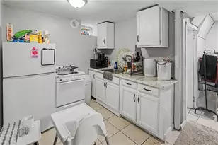 1 Hale St, Providence, RI 02909 - Photo 28