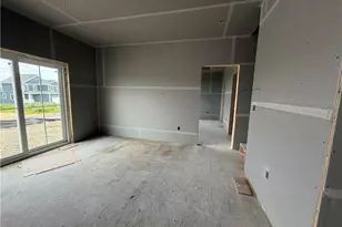 206 Revolution Wy, Portsmouth, RI 02871 - Photo 6