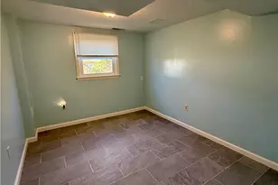178 Canonchet Dr, Portsmouth, RI 02871 - Photo 26