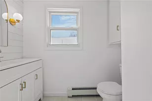 176 Horse Neck Rd, Warwick, RI 02889 - Photo 18