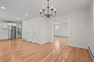 176 Horse Neck Rd, Warwick, RI 02889 - Photo 10