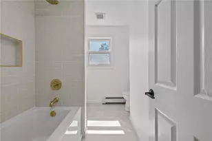 176 Horse Neck Rd, Warwick, RI 02889 - Photo 16