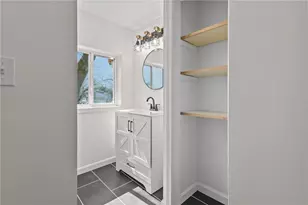176 Horse Neck Rd, Warwick, RI 02889 - Photo 30