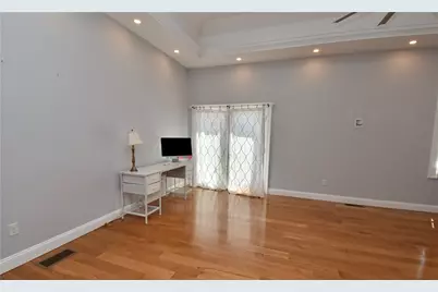 210 High Street, Westerly, RI 02891 - Photo 20
