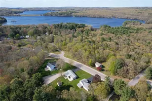 711 Nate Whipple Hwy, Cumberland, RI 02864 - Photo 4