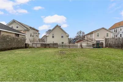 95 Corinth Street, Providence, RI 02907 - Photo 34