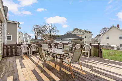 95 Corinth Street, Providence, RI 02907 - Photo 2