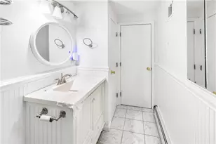 10 Potter Dr, Providence, RI 02907 - Photo 14