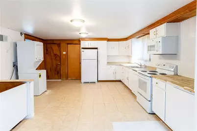 10 Potter Drive, Providence, RI 02907 - Photo 4
