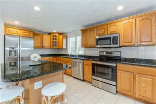 1 Princess Pine Rd, Lincoln, RI 02865 - Photo 8