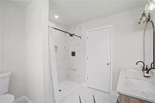 354 Jastram St, Providence, RI 02908 - Photo 24