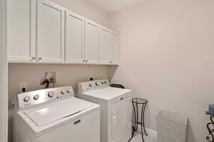 281 Wickford Ct, North Kingstown, RI 02852 - Photo 30