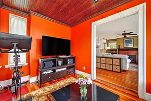 21 Mt Hope Ave, Providence, RI 02906 - Photo 10