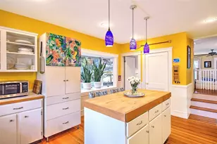 21 Mt Hope Ave, Providence, RI 02906 - Photo 16