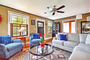 21 Mt Hope Ave, Providence, RI 02906 - Photo 8