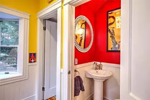 21 Mt Hope Ave, Providence, RI 02906 - Photo 20