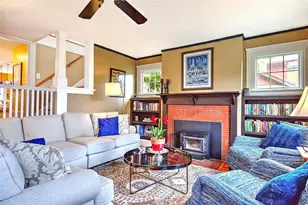 21 Mt Hope Ave, Providence, RI 02906 - Photo 4