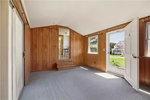70 Carter Dr, Portsmouth, RI 02871 - Photo 22