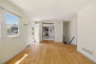 70 Carter Dr, Portsmouth, RI 02871 - Photo 8