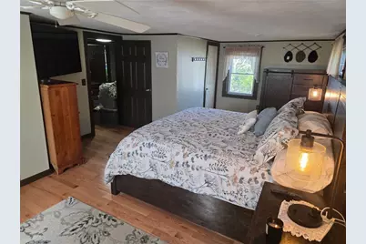 27 Legion Avenue, Cumberland, RI 02864 - Photo 20