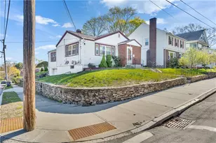90 Woodbine St, Providence, RI 02906 - Photo 22