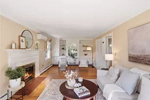 194 New Meadow Rd, Barrington, RI 02806 - Photo 2