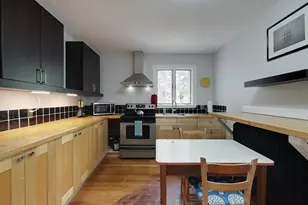 2 Summer St, Newport, RI 02840 - Photo 8