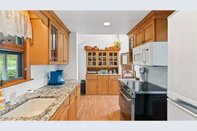 145 Massasoit Drive, Warwick, RI 02888 - Photo 14