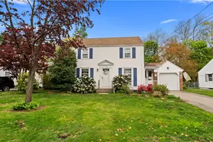 145 Massasoit Dr, Warwick, RI 02888 - Photo 46