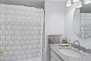 145 Massasoit Dr, Warwick, RI 02888 - Photo 22