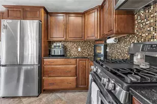 62 Canonchet Trail, Cranston, RI 02921 - Photo 10