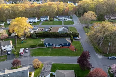 62 Canonchet Trail, Cranston, RI 02921 - Photo 10