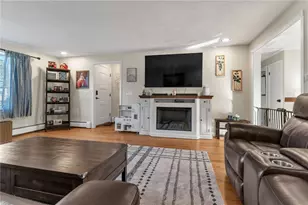 62 Canonchet Trail, Cranston, RI 02921 - Photo 12