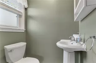 62 Canonchet Trail, Cranston, RI 02921 - Photo 18