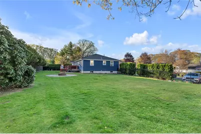 62 Canonchet Trail, Cranston, RI 02921 - Photo 4