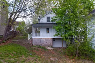 15 Lewis St, Woonsocket, RI 02895 - Photo 12