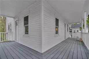 15 Lewis St, Woonsocket, RI 02895 - Photo 8
