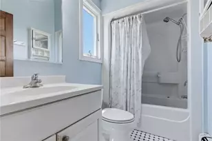 1627 Old Mill Rd, Block Island, RI 02807 - Photo 28