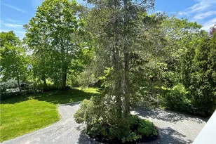 541 Bellevue Ave, Newport, RI 02840 - Photo 20